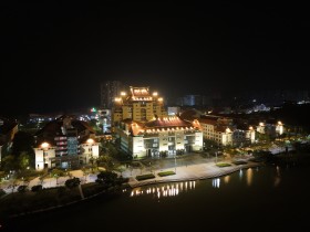 “嘉園”夜景